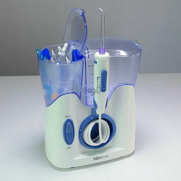 The 7 Best Water Flosser & Waterpik Reviews In 2019 [Ultimate Guide]