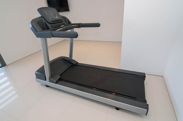 How To Lubricate A Treadmill Belt Top Maintenance & Safety Tips 2023