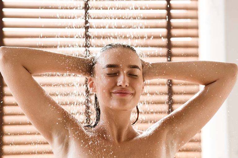 How To Use A Bikini Trimmer To Trim Pubic Hair Without Itching In 2023